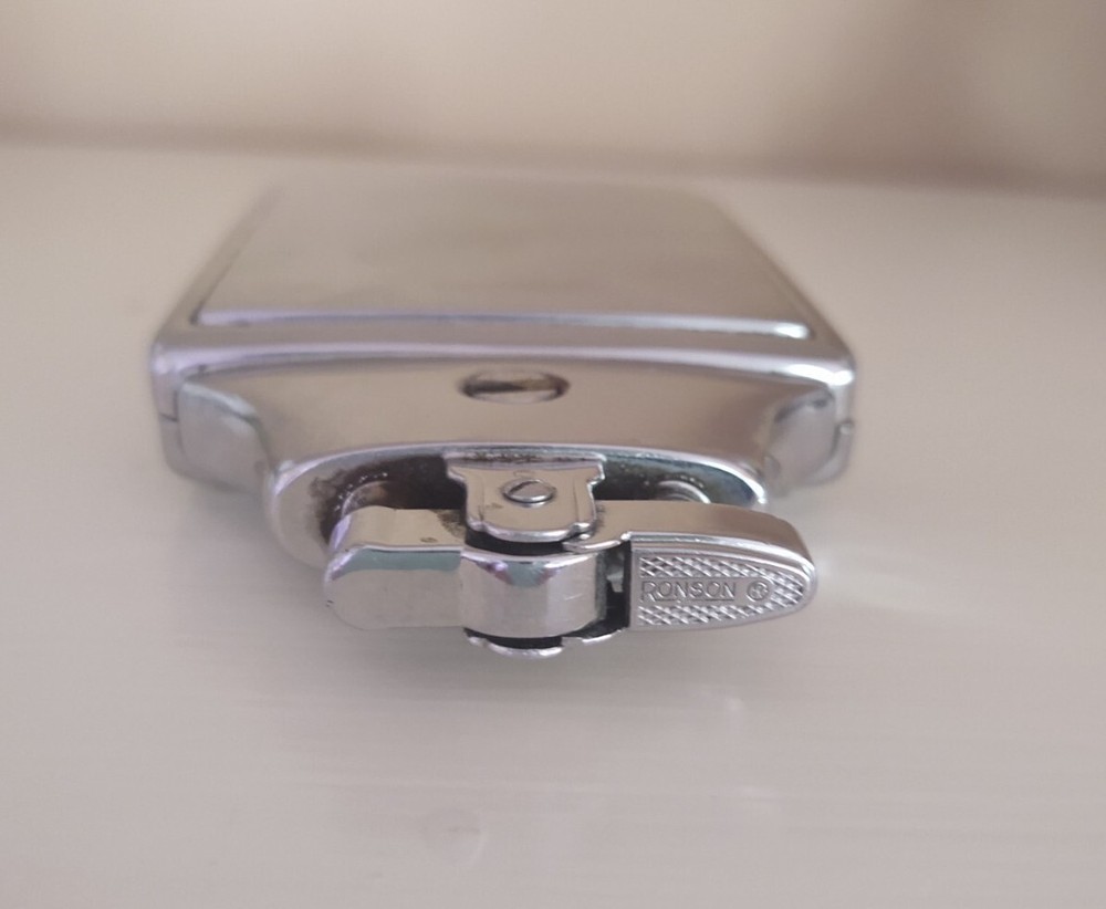 Vintage Ronson Combination Cigarette Lighter & Holder