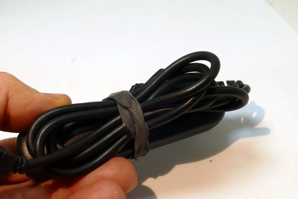 VELLO Remote SWITCH Cable Shutter release AZ1012 for Nikon