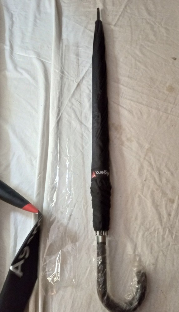 AGERO Black Large 42" Umbrella *handle flaw