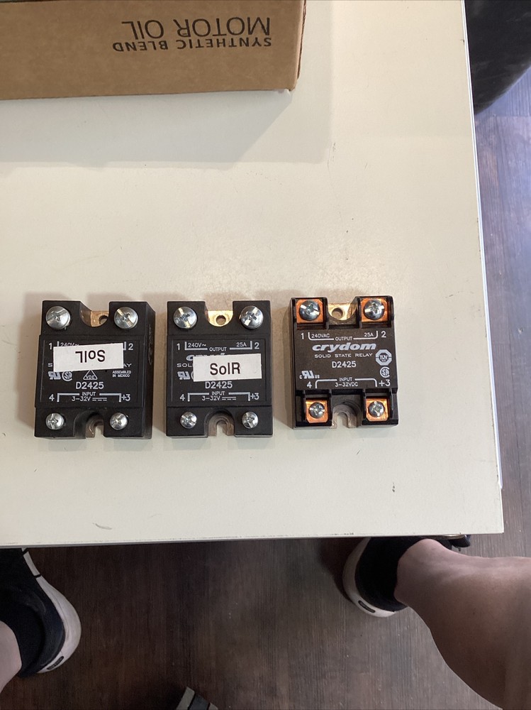3 Crydom D2425 Solid-State Relay