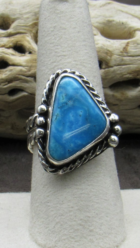 *Stunning Sterling Silver and Turquoise Triangle Ring Size 8 1/2