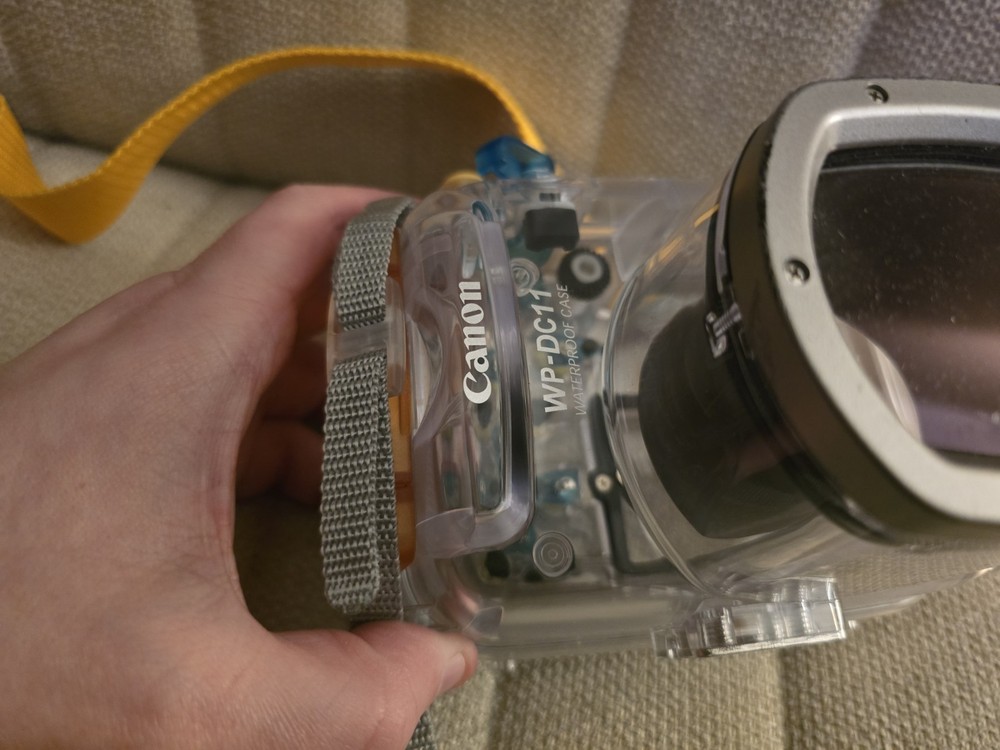 Canon Waterproof Case WP-DC11 - 40M/130ft