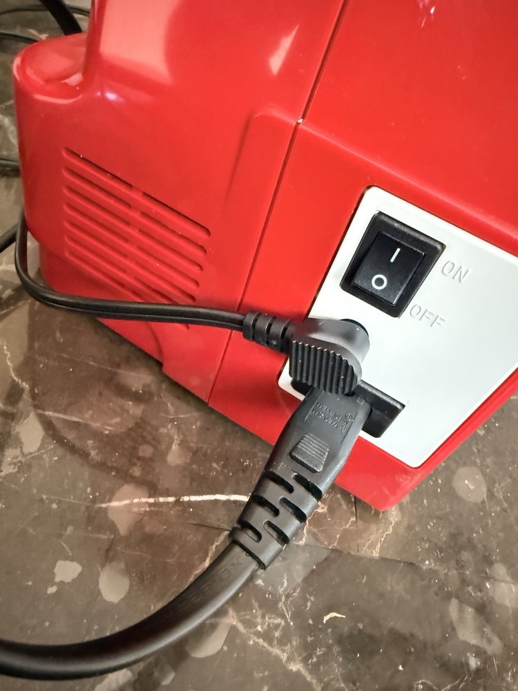 Janome Travel Mate 30 Computerized Sewing Machine TM30