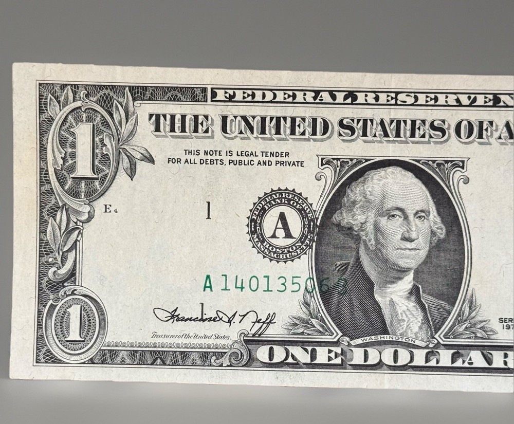 Major Misaligned Error $1 One Dollar Bill 1974 US Federal Reserve Note