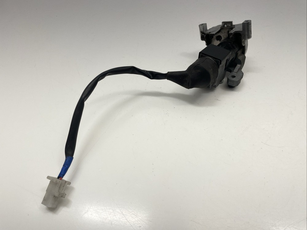 ♻️ Honda Ww 125 Ex2-a 2010 - 2011 Ignition Barrel & Key ♻️