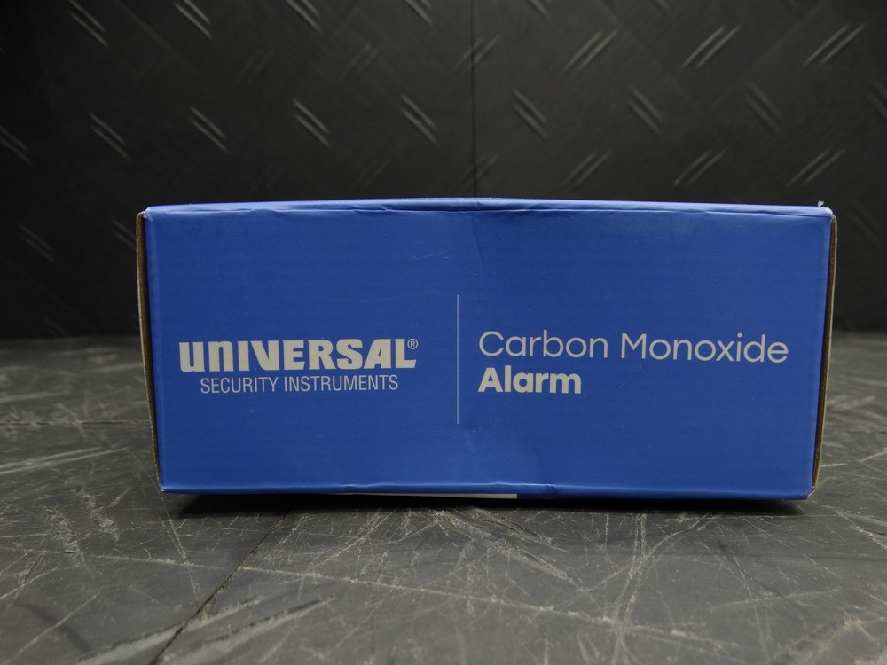 Universal Security Instruments Plug-In Carbon Monoxide Detector