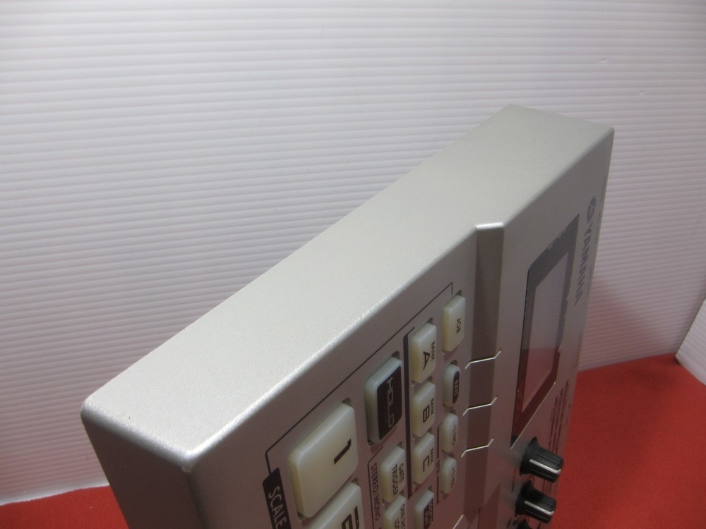 Yamaha SU200 Sampling Unit Loop Sampler Very Good Tested w/ power supply, 128MB