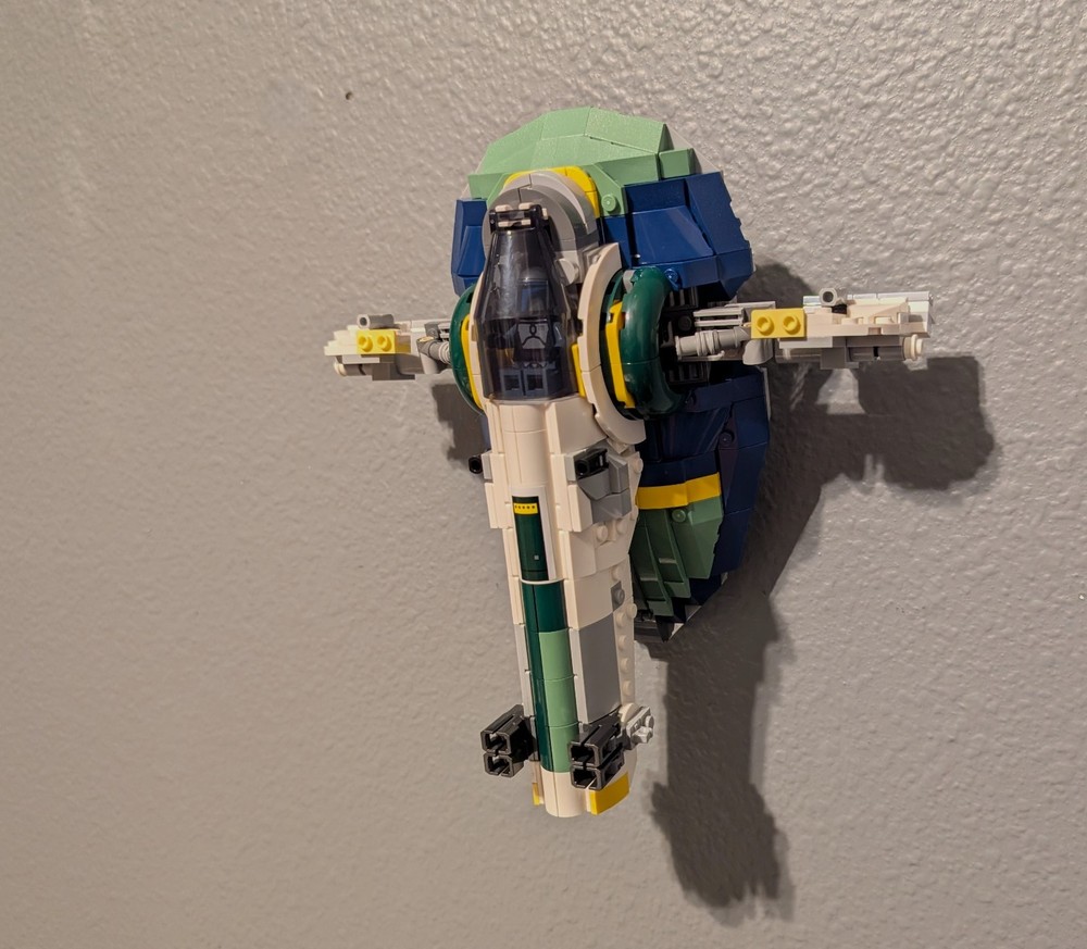 Ultimate Display Solutions wall mount display for Lego 75433 Jango Fett's Ship
