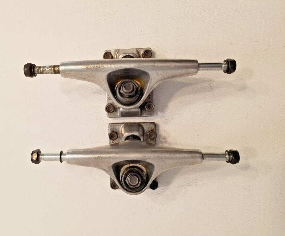 7.5” Classic Kryptonics Skateboard Trucks - Vintage