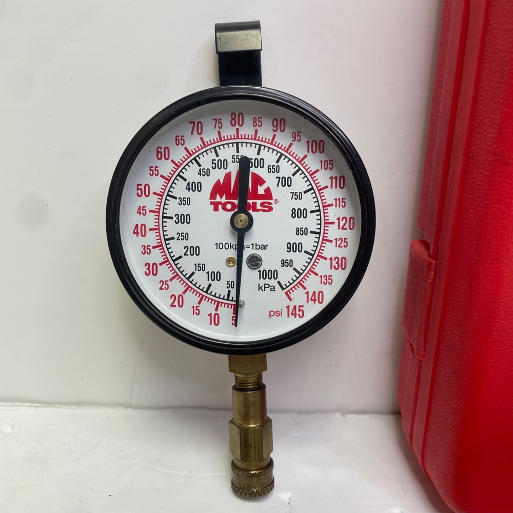 Mac Tools FIT810B Basic Fuel Injection Test Kit w/ Case – As Pictured – Used