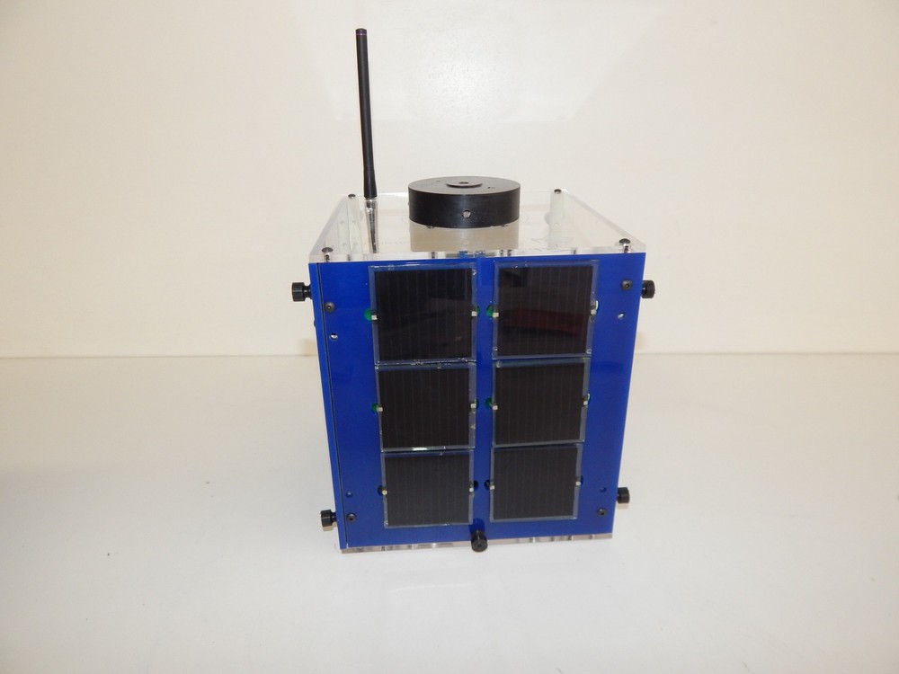 EyasSat Classroom Satellite - NANOSATELLITE FOR TEACHING (EKC97)