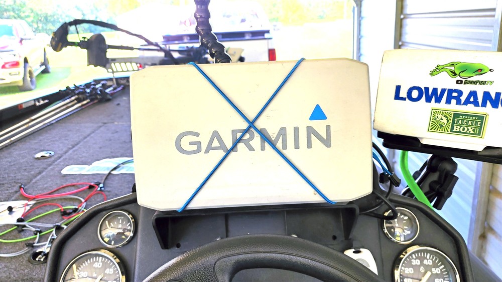 GF Outdoors Adjustable Twist Lock Graph Wrap