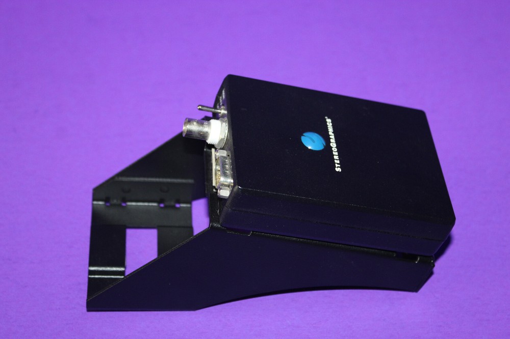 StereoGraphics Crystal Eyes 3D Glasses & Transmitter Set