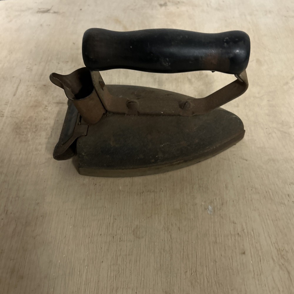 Edison Electric Hotpoint Iron Model R