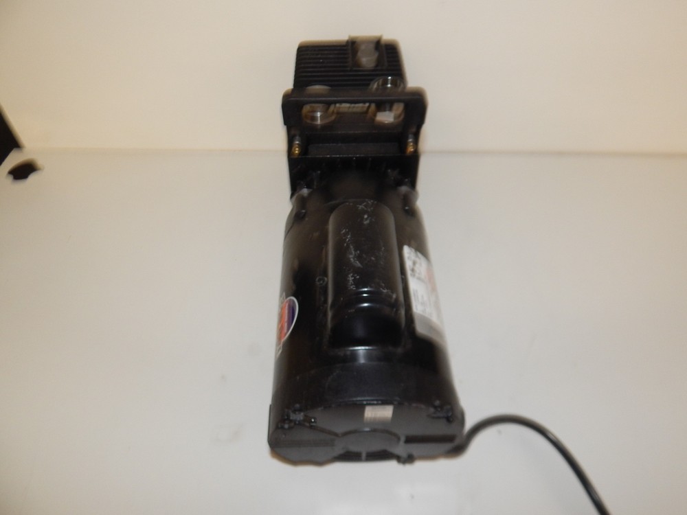 ALCATEL ROTARY VANE PUMP MODEL 2005C (TEY55)