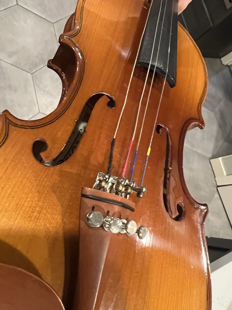 Violin 1/4 H.Siegler Model HS 10 w/case