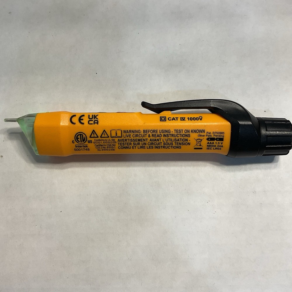 Klein Tools NCVT-3P Voltage Tester Plus Flashlight Waterproof