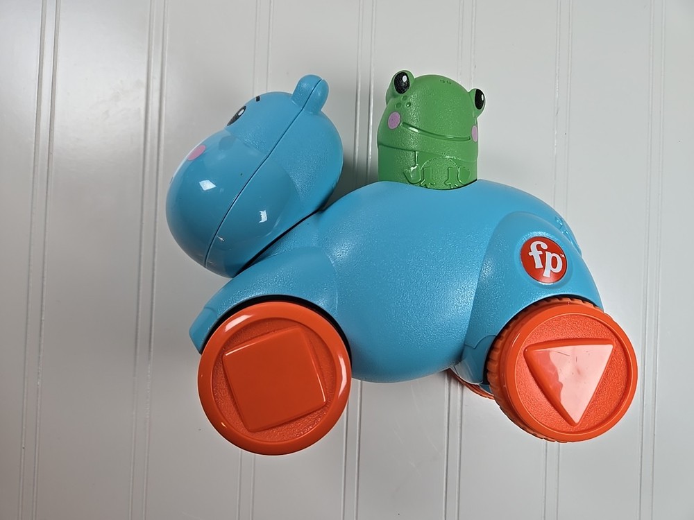 Fisher-Price Hello Moves Play Kit Pull Back Toy -Missing Ball