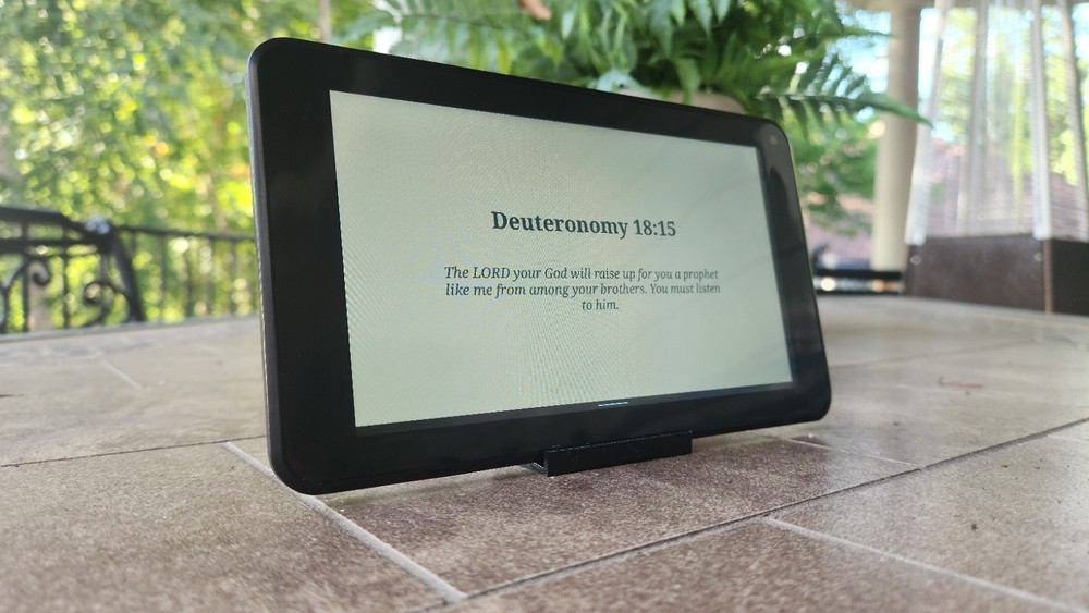 VerseClock by Testament Time - The Original Bible Verse Clock Display