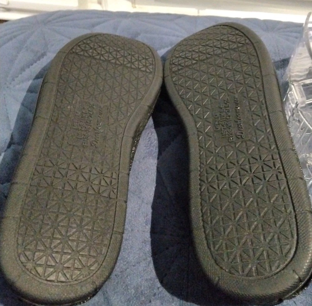 Dearfoams Slippers Women’s Size Medium 7-8