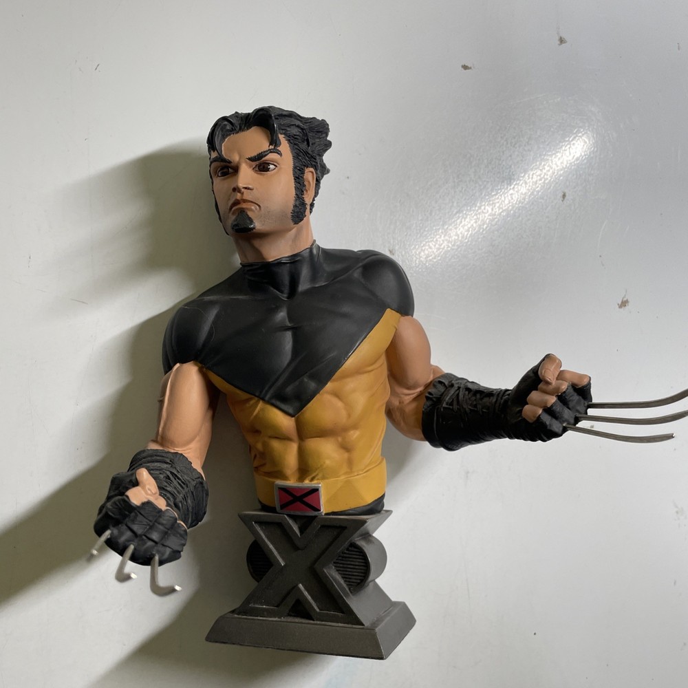 X-MEN WOLVERINE collectible ULTIMATE BUST STATUE model MARVEL DIAMOND SELECT