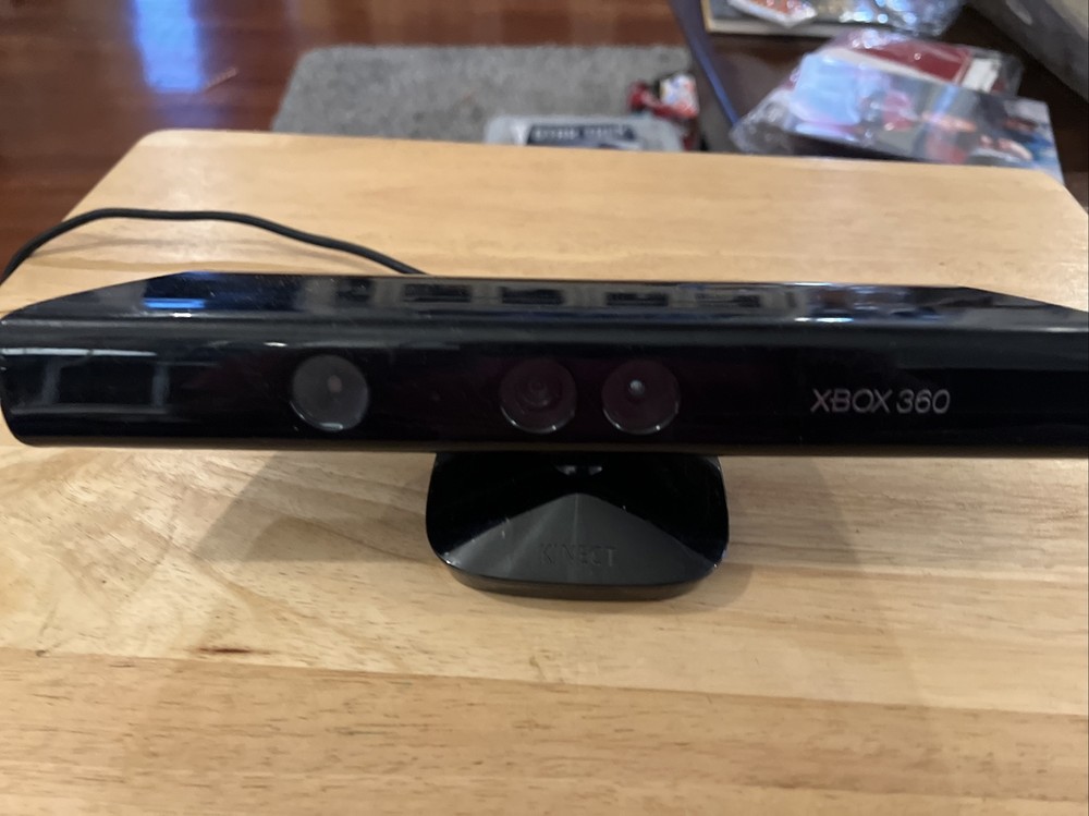 Microsoft Xbox 360 Kinect Sensor Bar