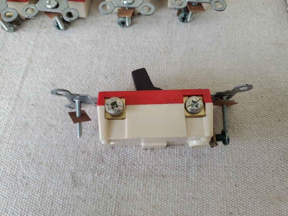 (PACK OF 13) GE TOGGLE SWITCH SPEC GRADE 20A BROWN