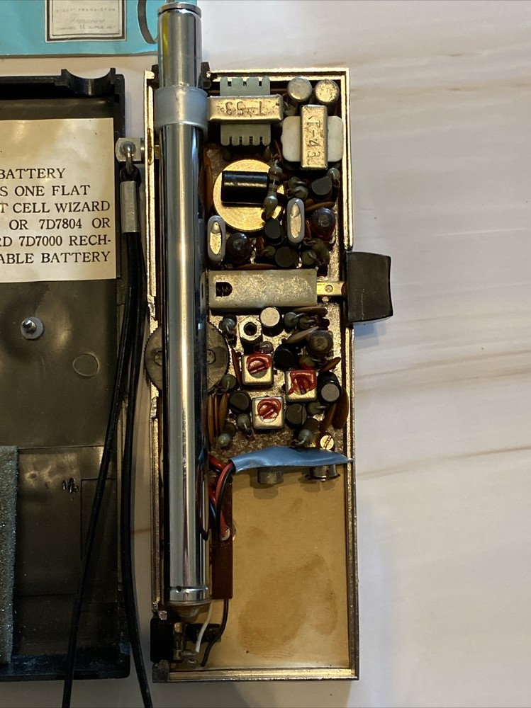 Vintage Truetone 8-transistor Micro Transceiver Channel 11 Super Het
