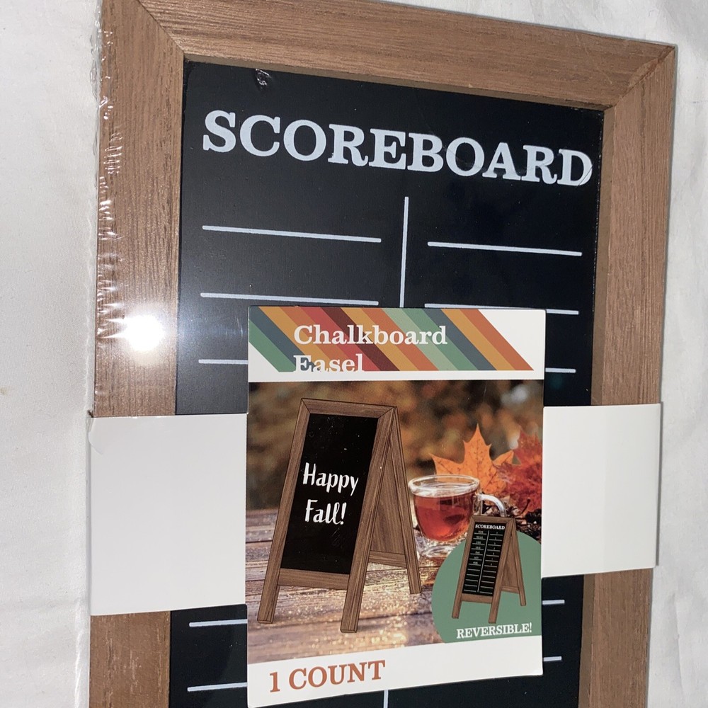 CHALKBOARD SCOREBOARD EASEL