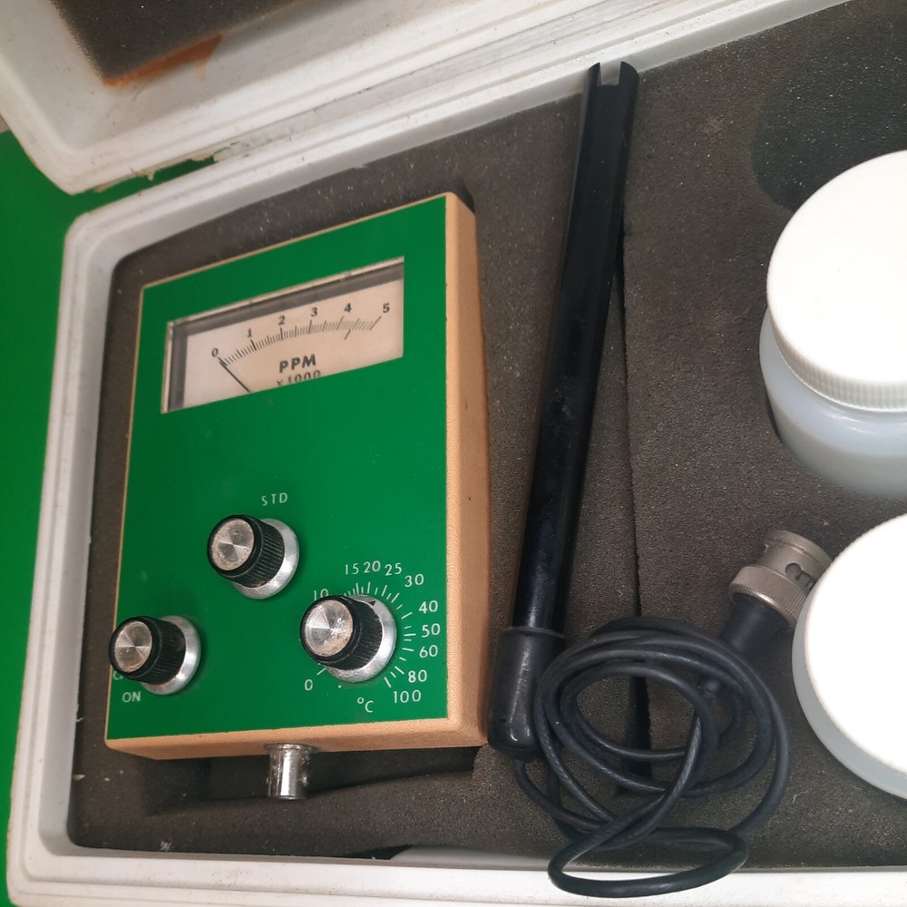 Engineered Systems PH Meter READ