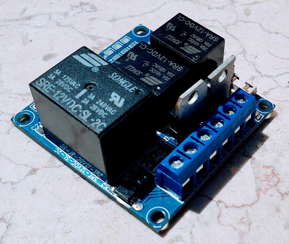 Manual Remote Control 12VDC 5A Single Axis Solar Panel Sun Tracking Controller