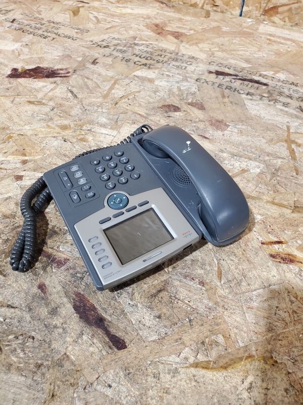 Cisco SPA525G2 5-Line IP Phone No Power Adapter