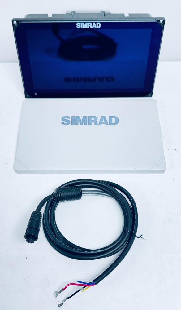 Simrad NSX 9 Chartplotter GPS  | C-MAP MFD Display NXS 3009