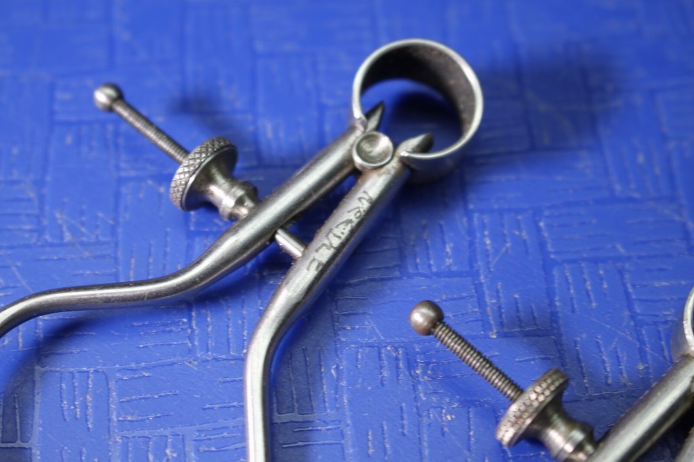 (2) Starrett Spring-Type Outside Inside Caliper 2" Solid Nut Round Leg ID OD 151