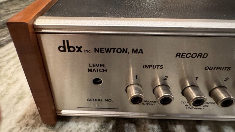 DBX 21 Disc Tape Decoder 21 USA Made - 1 Owner