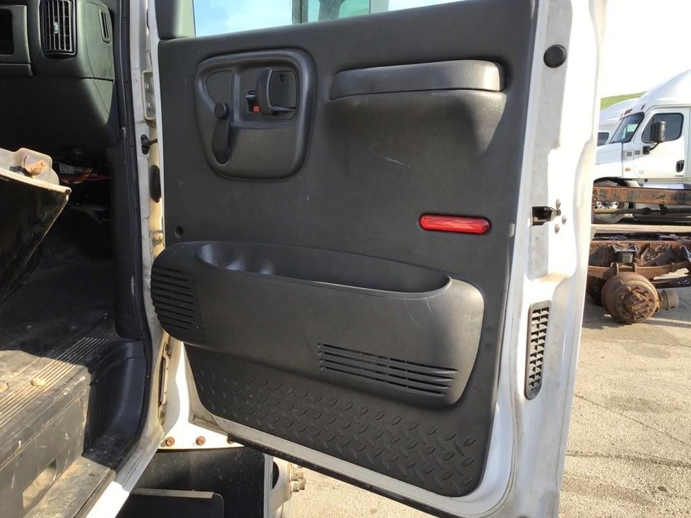 For 2007 GMC C7500 2003-2010 DOOR ASSEMBLY Right , OH