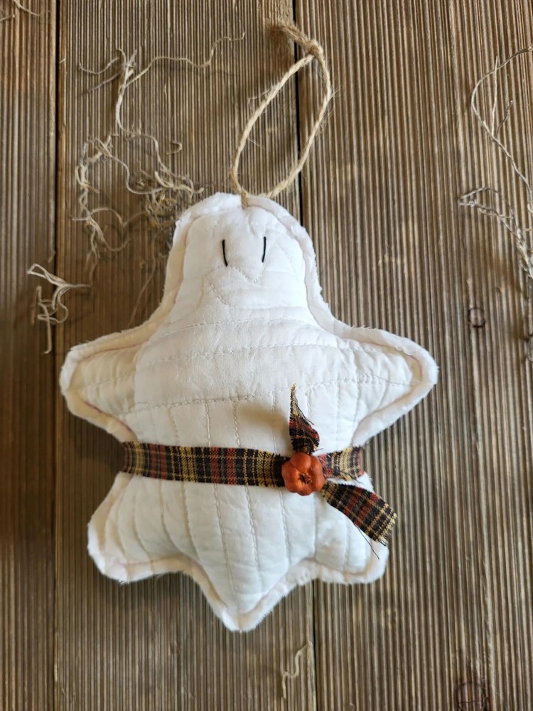 Quilted Ghost Peg Rail Hanger-Ghost hanger-Fall Primitive Decor
