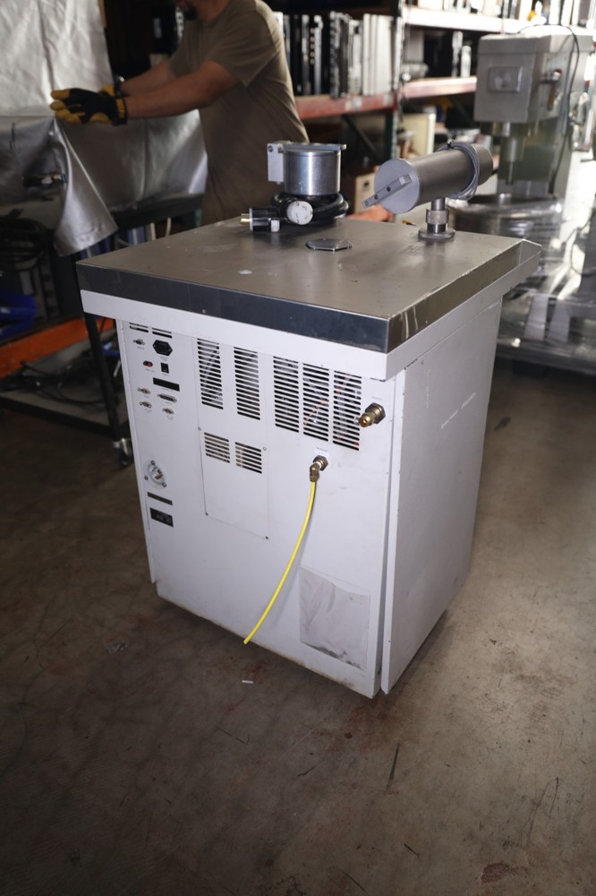 Veeco / Vacuum Instruments Corp MS50 Leak Detector As Is