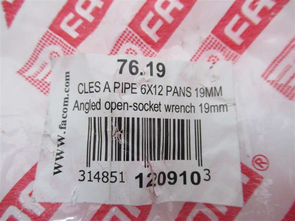 FACOM FM-76.19, 19mm, 6 & 12 Points, Angled Socket Wrench