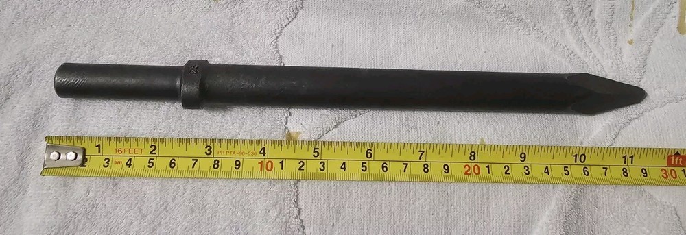 11 1/2" AJAX U 25 POINTED CHISEL