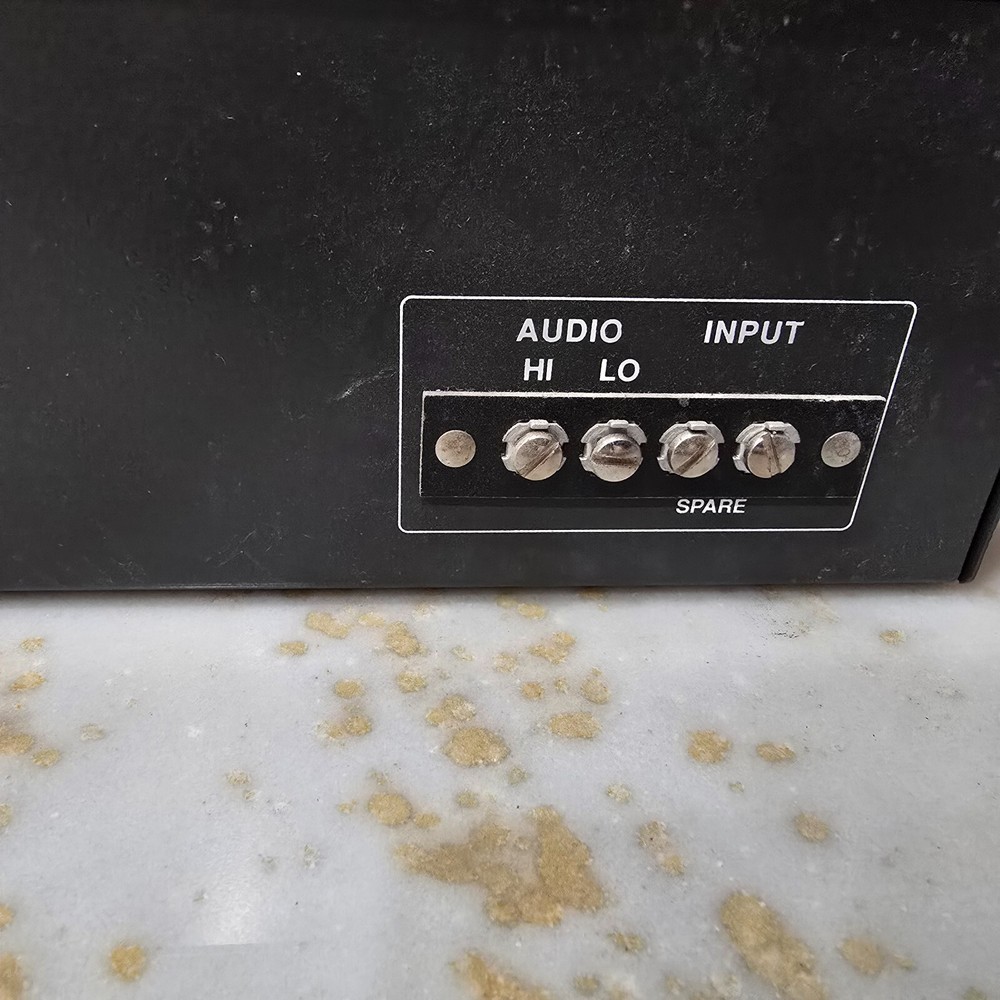 Dukane 2A82 Compressor with Rack Mount in good condition