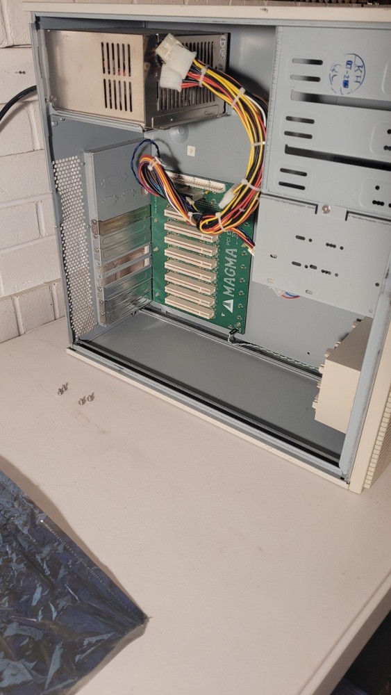 MAGMA PCI Expansion Unit System Host And Expansion Interface Backplane AT Case