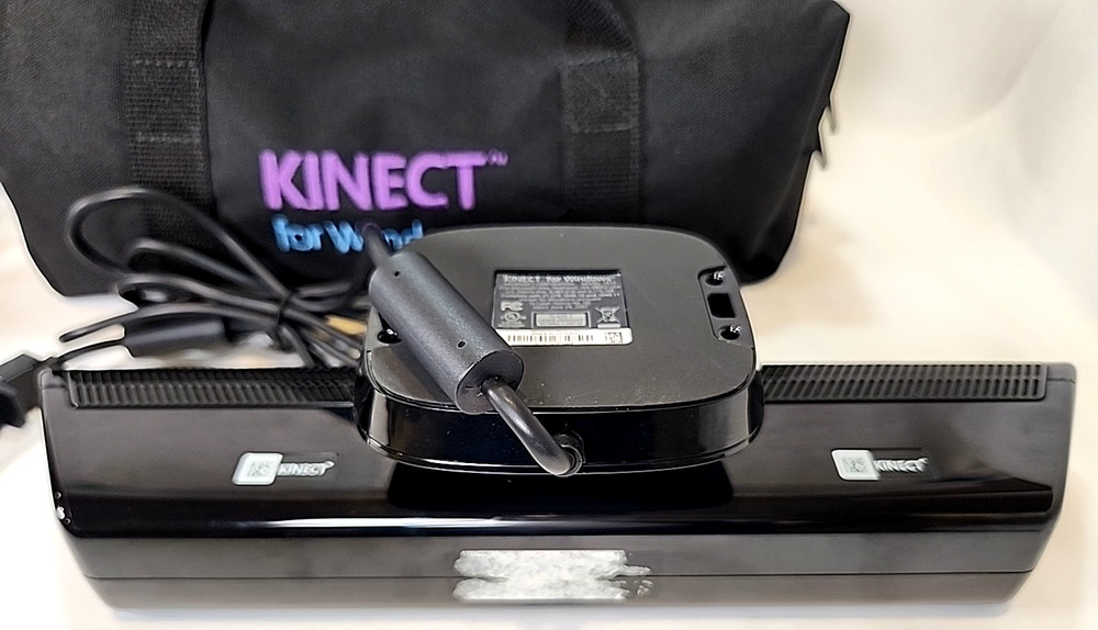 Microsoft Kinect for Windows Sensor PC Model 1517 Power Supply Carry Case Tested