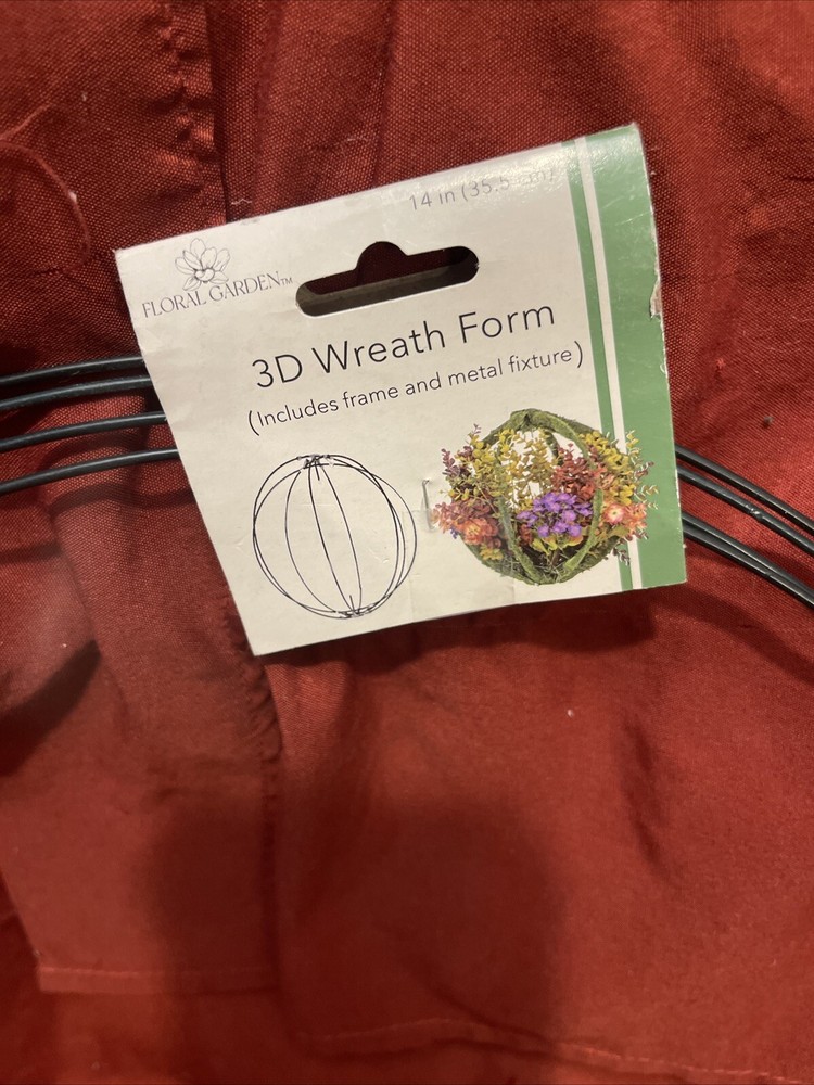 WIRE DIY WREATH Form Three 14”Frames  1 Star Frame, & One 3D 14” Frame All New