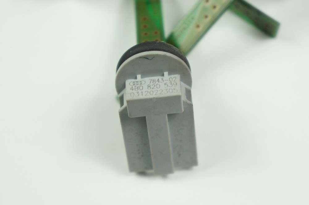 Audi VW Seat Skoda 3 x temperature sensor temperature sensor sensor 4B0820539