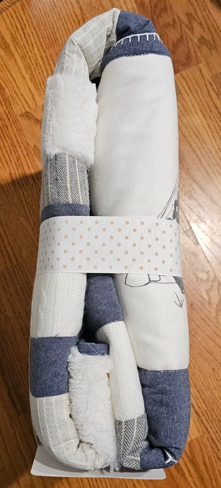 Ever & Ever 4 Piece Crib Bedding Set- Bear Picnic
