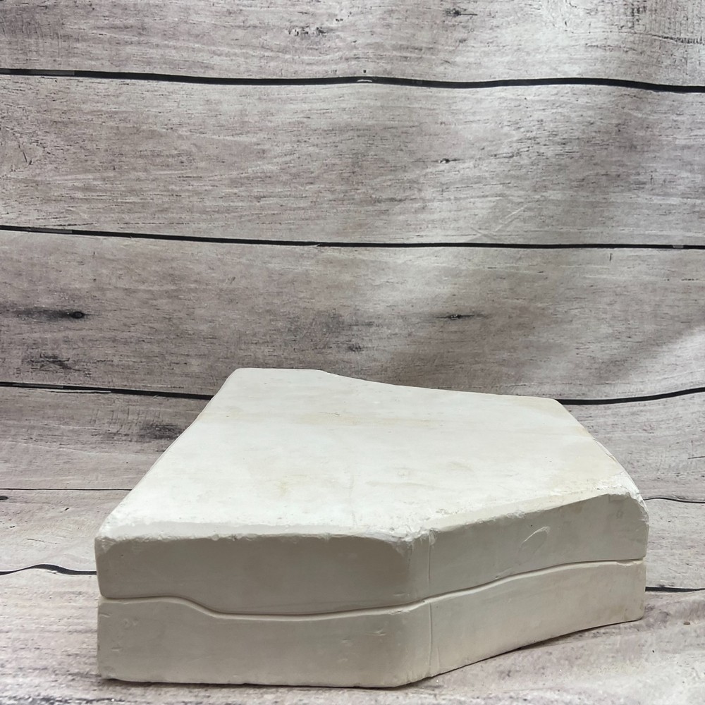 Unbranded Ceramic Casting Mold Flying Eagle Figurine