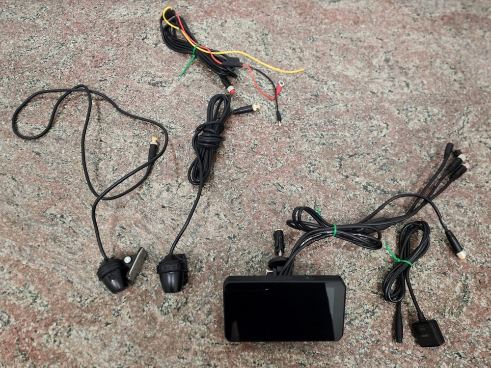 Chigee AIO-5 Lite Motorcycle Smart Display CarPlay GPS Dual Dash Camera