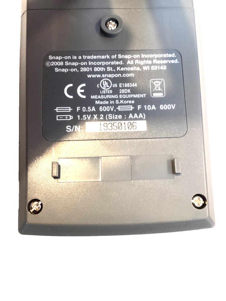 Snap On Auto Ranging Digital Multi Meter Kit Leads Pouch Manual EEDM504D MINT