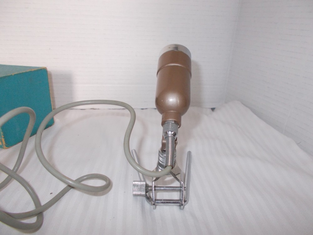 Vintage ARGONNE Dynamic Microphone AR-16 - Nice condition - UNTESTED -